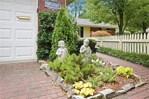 2236 Berrycreek Dr, Kettering, OH 45440 - Photo 1