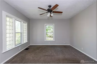 2744 S Smithville Road, Dayton, OH 45420 - Photo 15
