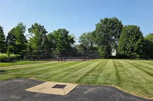 1670 Piper Ln, Centerville, OH 45440 - Photo 27
