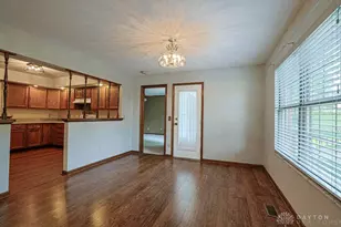 6331 Adams Cir, Washington Twp, OH 45459 - Photo 9
