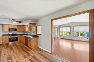 187 Golfwood Dr, West Carrollton, OH 45449 - Photo 21
