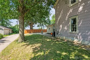 411 E Sycamore St, Miamisburg, OH 45342 - Photo 29