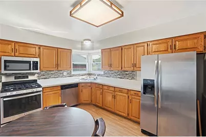 2413 Olson Drive, Kettering, OH 45420 - Photo 15