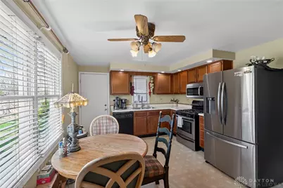 9475 N Dixie, Vandalia, OH 45414 - Photo 5