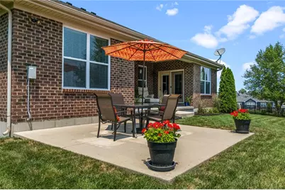 1700 Sunset Creek Court, Bellbrook, OH 45305 - Photo 7