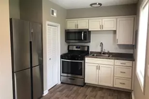 215 South St, Fairborn, OH 45324 - Photo 5