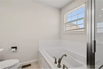 6300 Willow Oak Drive, Tipp City, OH 45371 - Photo 43