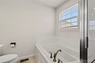 6300 Willow Oak Dr, Tipp City, OH 45371 - Photo 43