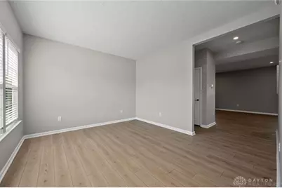 6300 Willow Oak Drive, Tipp City, OH 45371 - Photo 7