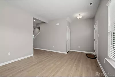 6300 Willow Oak Drive, Tipp City, OH 45371 - Photo 9