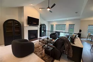 2611 Patrick Henry Dr, Beavercreek Twp, OH 45434 - Photo 11