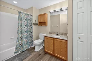 224 Edinburgh Village Dr, Washington Twp, OH 45458 - Photo 23