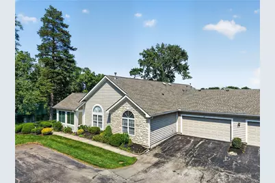 224 Edinburgh Village Drive, Washington Twp, OH 45458 - Photo 5