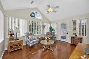 224 Edinburgh Village Dr, Washington Twp, OH 45458 - Photo 25