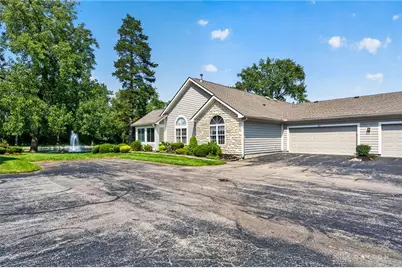 224 Edinburgh Village Drive, Washington Twp, OH 45458 - Photo 3