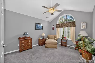 224 Edinburgh Village Drive, Washington Twp, OH 45458 - Photo 15