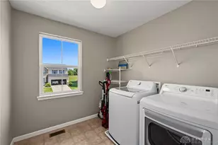 2212 Blazing Star Dr, Tipp City, OH 45371 - Photo 29