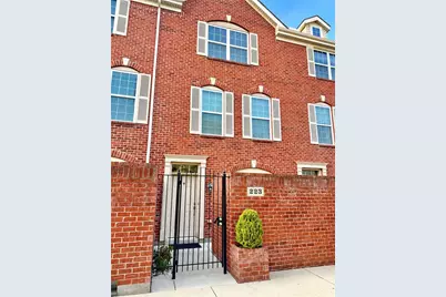 223 E 1st Street, Dayton, OH 45402 - Photo 1