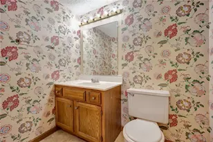 10667 Montgomery Rd, Cincinnati, OH 45242 - Photo 29