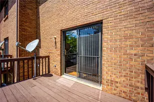 10667 Montgomery Rd, Cincinnati, OH 45242 - Photo 33