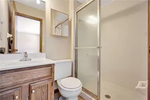 10667 Montgomery Rd, Cincinnati, OH 45242 - Photo 19