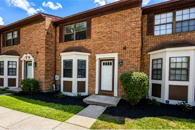 10667 Montgomery Road #13, Cincinnati, OH 45242 - Photo 1