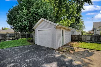 3015 Wellington Drive, Dayton, OH 45410 - Photo 33
