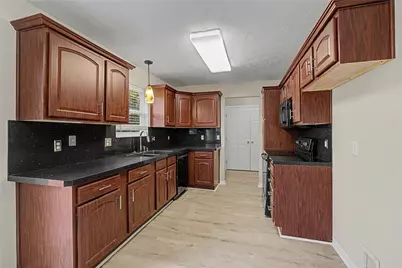 4047 Loyala Chase Lane, Dayton, OH 45424 - Photo 15