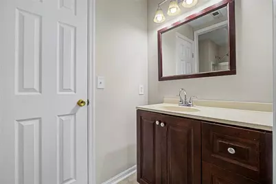4047 Loyala Chase Lane, Dayton, OH 45424 - Photo 23