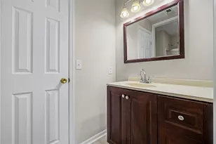 4047 Loyala Chase Ln, Dayton, OH 45424 - Photo 23