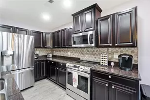 7101 Bluestream Dr, Tipp City, OH 45371 - Photo 17