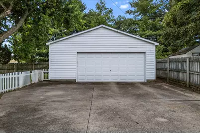 2902 Armen Avenue, Kettering, OH 45432 - Photo 33