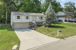 4008 Willow Run Dr, Beavercreek, OH 45430 - Photo 3