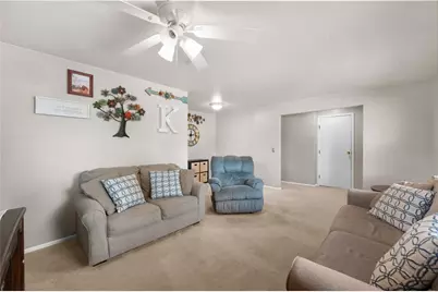 1733 Beaver Creek Lane, Dayton, OH 45429 - Photo 5