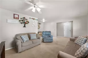 1733 Beaver Creek Ln, Dayton, OH 45429 - Photo 5
