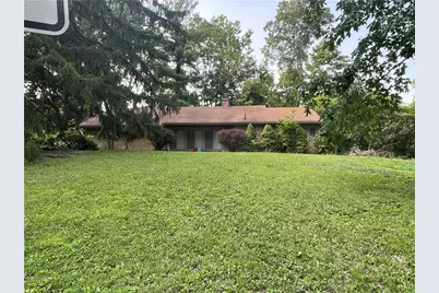 225 W Nottingham Road, Dayton, OH 45405 - Photo 1
