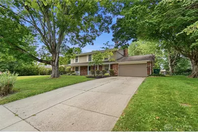 1611 Red Fox Drive, Beavercreek, OH 45432 - Photo 5