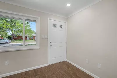 832 Stewville Drive, Vandalia, OH 45377 - Photo 5