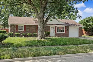 832 Stewville Dr, Vandalia, OH 45377 - Photo 3