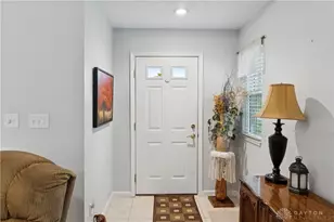 2690 Prestwick Village Cir, Springfield, OH 45503 - Photo 7