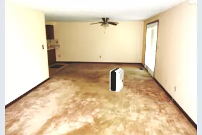 8180 Dog Leg Road, Butler Twp, OH 45414 - Photo 7
