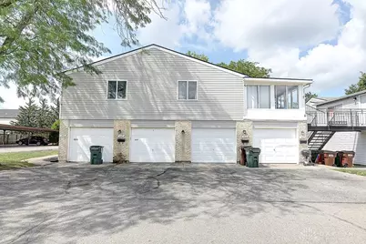 306 Chadwick Place, Fairborn, OH 45324 - Photo 1