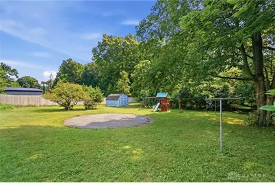 1466 S Central Drive, Beavercreek, OH 45432 - Photo 43