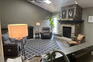 924 Orville Way, Xenia, OH 45385 - Photo 3