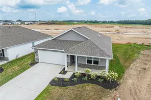 305 Lightfoot Ct, New Carlisle, OH 45344 - Photo 5