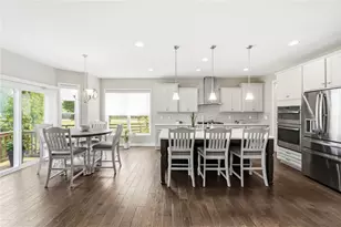 2051 Stonewater Dr, Washington Twp, OH 45458 - Photo 19