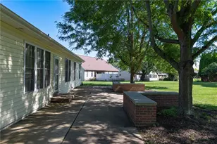909 Hickory Trail Dr, Wilmington, OH 45177 - Photo 31
