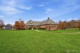 1574 Vicki Ln, Clear Creek Township, OH 45036 - Photo 3