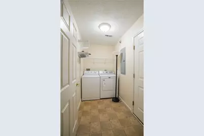 2642 Harrison Lane, Beavercreek, OH 45431 - Photo 17