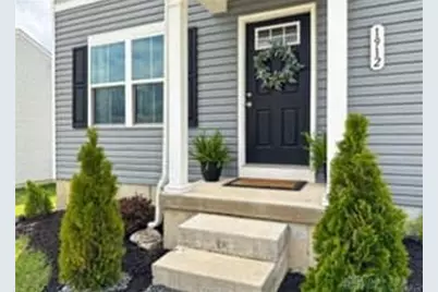 1912 Amelia Way, Moraine, OH 45439 - Photo 9